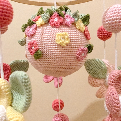 Mobile Bébé musical "Planète de fleurs" MÔBi MÛBi